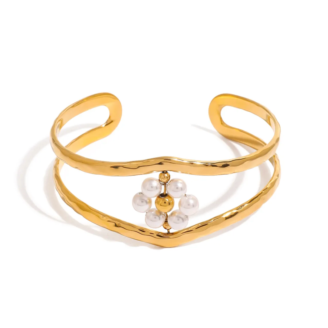 Mila Bangle
