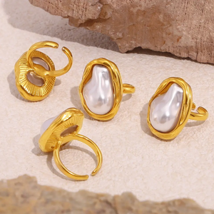 Ava Ring