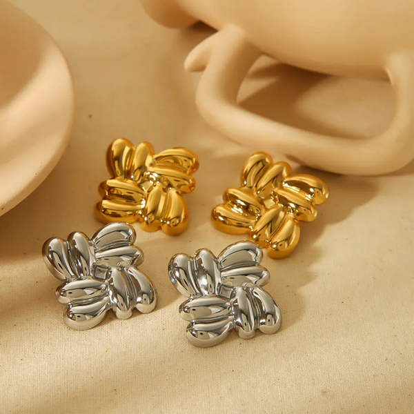Ria Earrings